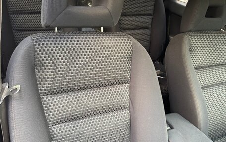 Honda Stream I рестайлинг, 2003 год, 580 000 рублей, 10 фотография