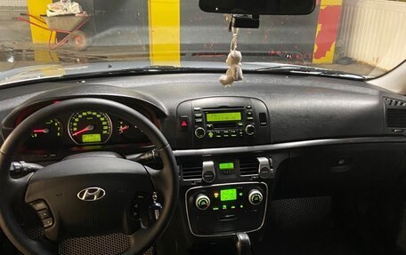 Hyundai Sonata VI, 2007 год, 500 000 рублей, 18 фотография