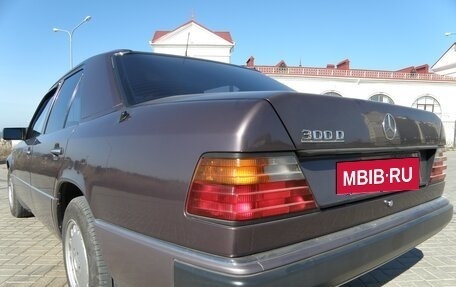 Mercedes-Benz W124, 1991 год, 800 000 рублей, 6 фотография
