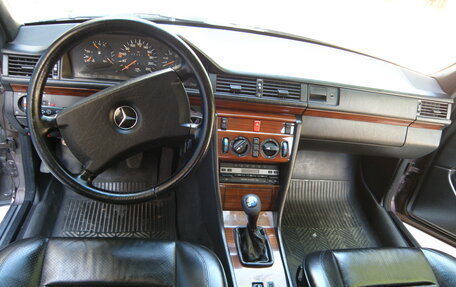 Mercedes-Benz W124, 1991 год, 800 000 рублей, 16 фотография