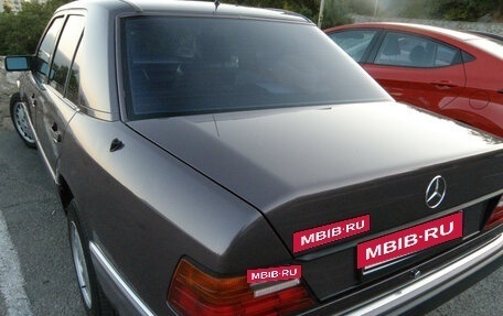 Mercedes-Benz W124, 1991 год, 800 000 рублей, 7 фотография