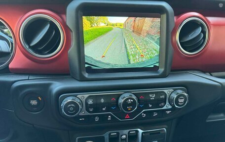 Jeep Wrangler, 2021 год, 3 750 000 рублей, 7 фотография