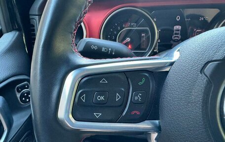 Jeep Wrangler, 2021 год, 3 750 000 рублей, 9 фотография