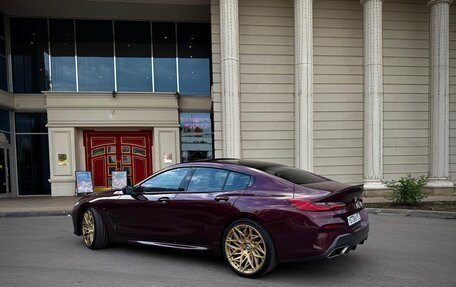 BMW 8 серия, 2019 год, 12 000 000 рублей, 6 фотография
