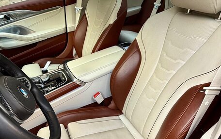 BMW 8 серия, 2019 год, 12 000 000 рублей, 4 фотография