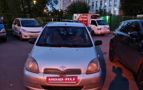 Toyota Yaris I рестайлинг, 2001 год, 299 000 рублей, 5 фотография