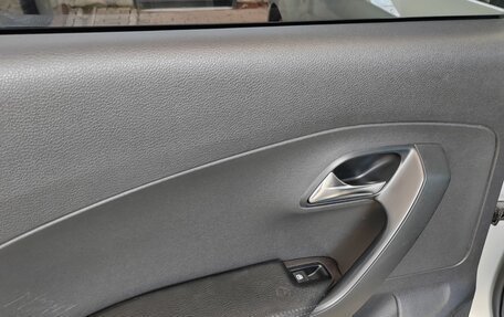Volkswagen Polo VI (EU Market), 2010 год, 730 000 рублей, 8 фотография
