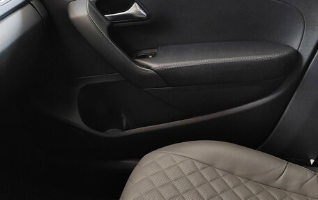 Volkswagen Polo VI (EU Market), 2010 год, 730 000 рублей, 9 фотография