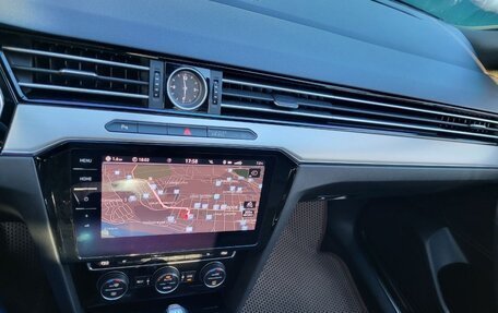 Volkswagen Passat B8 рестайлинг, 2018 год, 2 500 000 рублей, 6 фотография