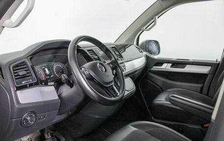 Volkswagen Multivan T6 рестайлинг, 2015 год, 3 390 000 рублей, 8 фотография