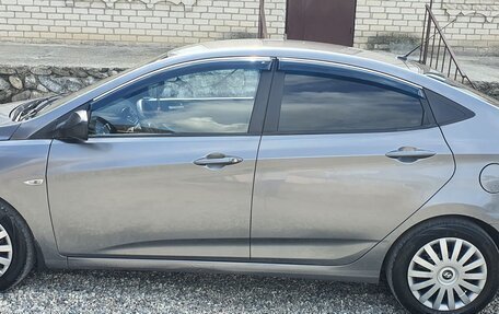 Hyundai Solaris II рестайлинг, 2014 год, 650 000 рублей, 3 фотография