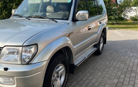 Toyota Land Cruiser Prado 90 рестайлинг, 2002 год, 2 050 000 рублей, 3 фотография