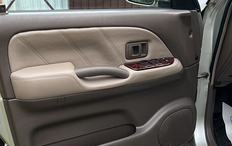 Toyota Land Cruiser Prado 90 рестайлинг, 2002 год, 2 050 000 рублей, 15 фотография