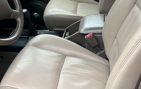 Toyota Land Cruiser Prado 90 рестайлинг, 2002 год, 2 050 000 рублей, 13 фотография