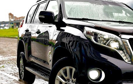 Toyota Land Cruiser Prado 150 рестайлинг 2, 2017 год, 3 750 000 рублей, 3 фотография