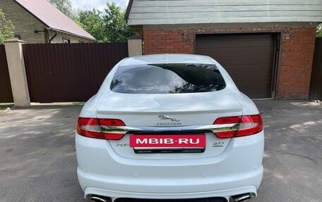 Jaguar XF I рестайлинг, 2014 год, 2 430 000 рублей, 4 фотография
