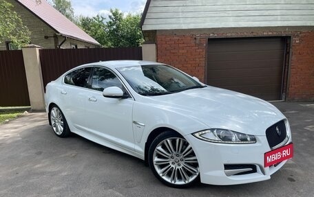 Jaguar XF I рестайлинг, 2014 год, 2 430 000 рублей, 7 фотография