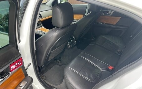 Jaguar XF I рестайлинг, 2014 год, 2 430 000 рублей, 18 фотография
