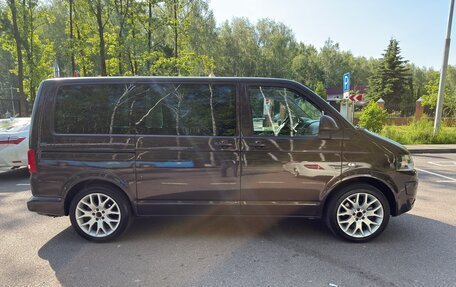 Volkswagen Multivan T5, 2010 год, 2 500 000 рублей, 2 фотография