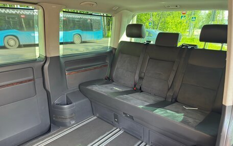 Volkswagen Multivan T5, 2010 год, 2 500 000 рублей, 9 фотография