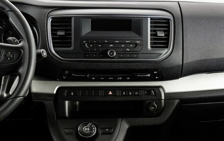 Peugeot Traveller I, 2018 год, 2 599 900 рублей, 13 фотография