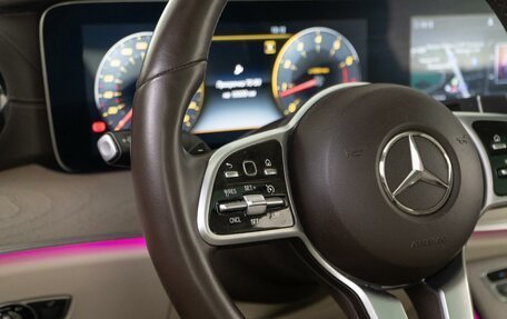Mercedes-Benz E-Класс, 2019 год, 3 200 000 рублей, 11 фотография