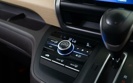 Honda Freed II, 2017 год, 1 399 000 рублей, 17 фотография