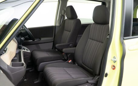 Honda Freed II, 2017 год, 1 399 000 рублей, 8 фотография