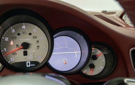 Porsche 911, 2016 год, 9 899 000 рублей, 14 фотография