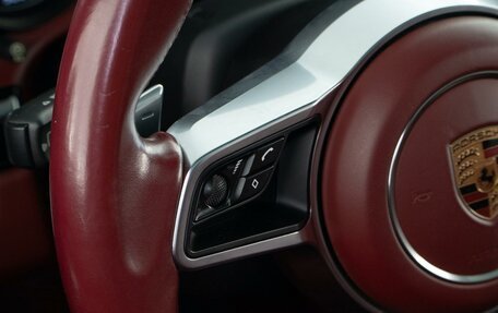 Porsche 911, 2016 год, 9 899 000 рублей, 36 фотография