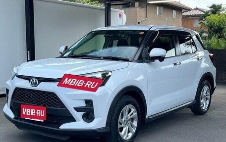 Toyota Raize I, 2022 год, 1 499 000 рублей, 3 фотография