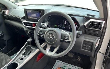 Toyota Raize I, 2022 год, 1 499 000 рублей, 20 фотография