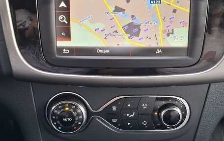 Renault Sandero II рестайлинг, 2019 год, 1 240 000 рублей, 13 фотография