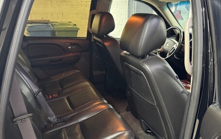 Chevrolet Tahoe III, 2013 год, 4 000 000 рублей, 10 фотография