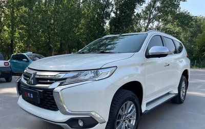 Mitsubishi Pajero Sport III рестайлинг, 2021 год, 2 650 000 рублей, 1 фотография