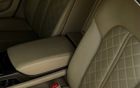 Audi A8, 2015 год, 2 600 000 рублей, 8 фотография