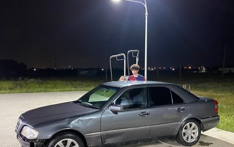 Mercedes-Benz C-Класс, 1997 год, 270 000 рублей, 2 фотография