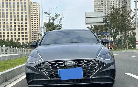 Hyundai Sonata VIII, 2022 год, 1 500 111 рублей, 2 фотография