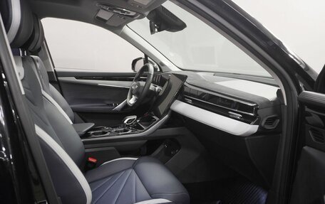 Geely Atlas, 2023 год, 2 675 000 рублей, 9 фотография