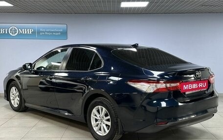 Toyota Camry, 2018 год, 2 150 000 рублей, 7 фотография