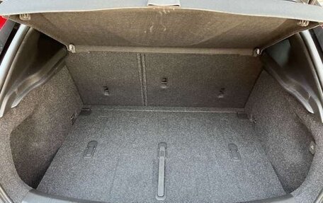 Volvo V40 II рестайлинг, 2015 год, 864 000 рублей, 5 фотография