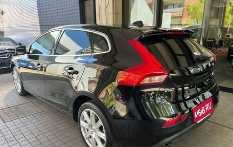 Volvo V40 II рестайлинг, 2015 год, 864 000 рублей, 8 фотография