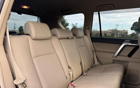Toyota Land Cruiser Prado 150 рестайлинг 2, 2022 год, 3 780 001 рублей, 22 фотография