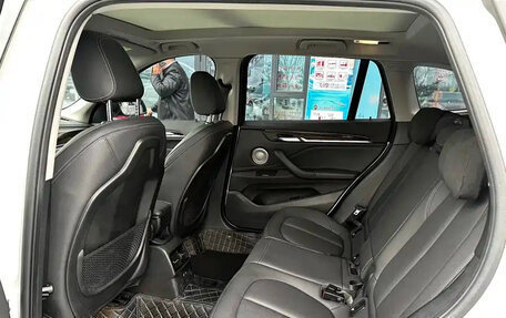 BMW X1, 2021 год, 2 430 000 рублей, 11 фотография