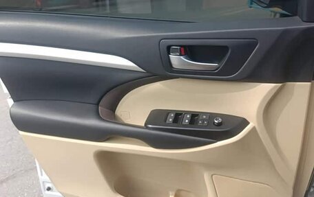 Toyota Highlander III, 2021 год, 2 685 030 рублей, 10 фотография
