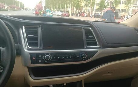 Toyota Highlander III, 2021 год, 2 685 030 рублей, 7 фотография