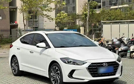 Hyundai Elantra, 2021 год, 1 170 111 рублей, 2 фотография