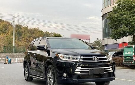 Toyota Highlander, 2021 год, 2 658 030 рублей, 4 фотография
