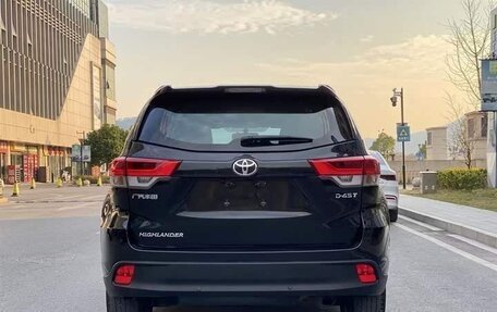 Toyota Highlander, 2021 год, 2 658 030 рублей, 11 фотография