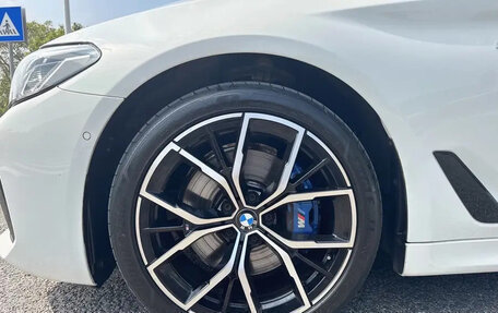 BMW 5 серия, 2022 год, 3 775 000 рублей, 8 фотография
